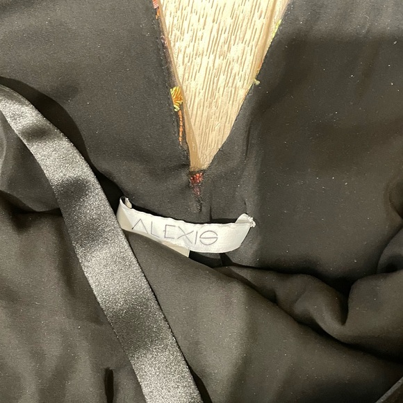 Alexis floral romper - Picture 4 of 5